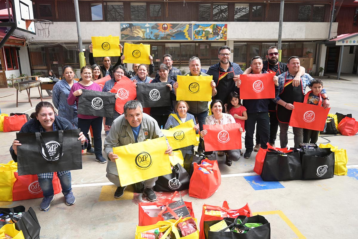 Entrega de cajas navideñas 2024